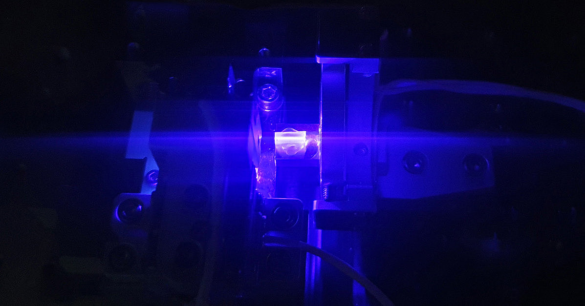 Development of a 420 nm external cavity diode laser for quantum optic ...